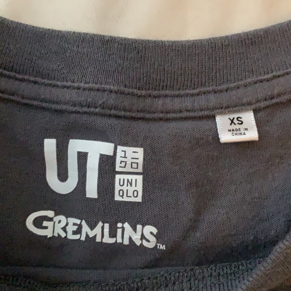 Rare Uniqlo X Gizmo Gremlins sunglasses tee - Picture 2 of 5